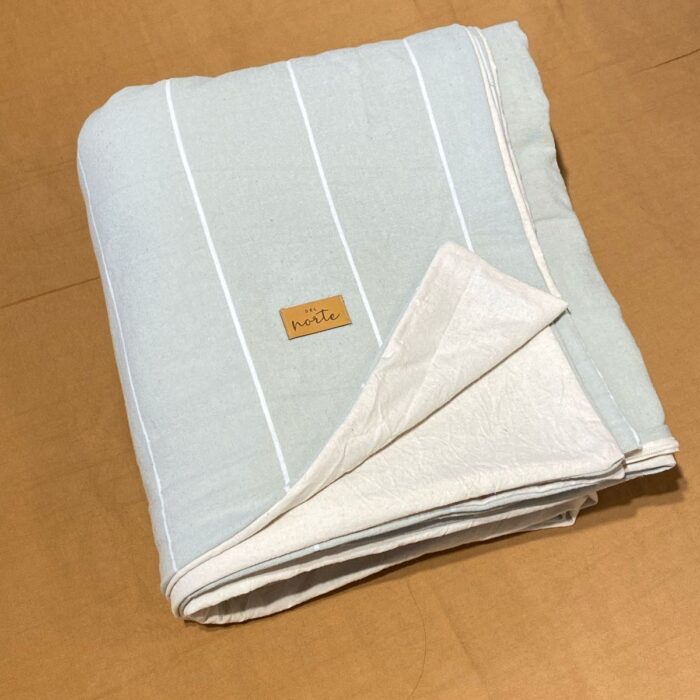 REVERSIBLE RAYAS VERDE MALVA / CRUDO CAMA 1,60