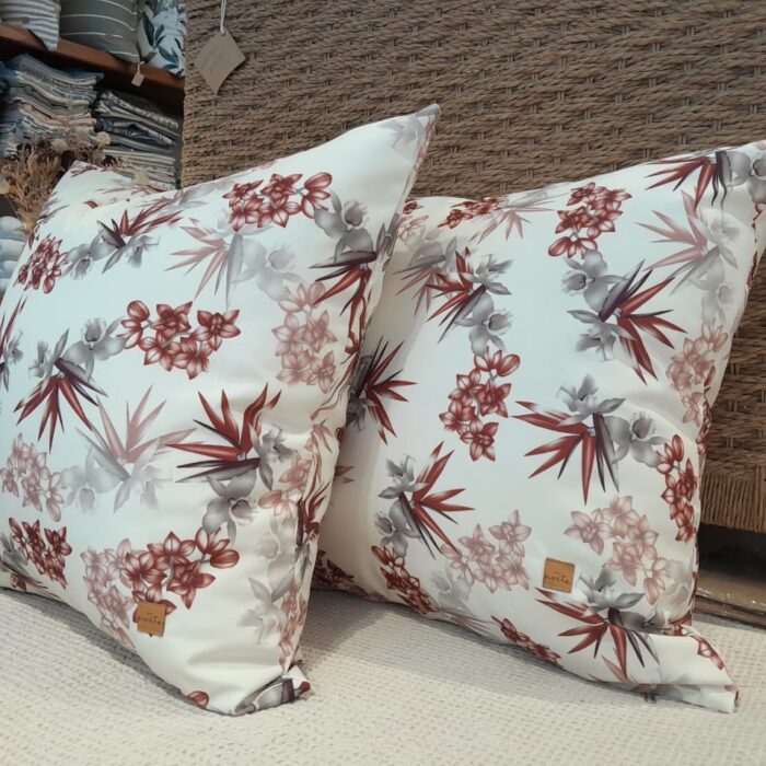 ALMOHADON IMPERMEABLE 50 x 50