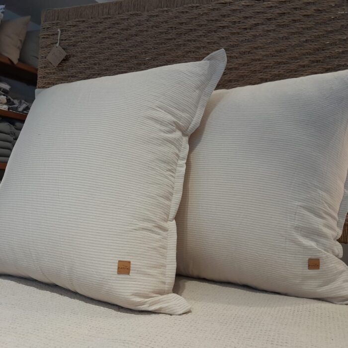 Almohadón Reversible RAYAS/CRUDO 60x60